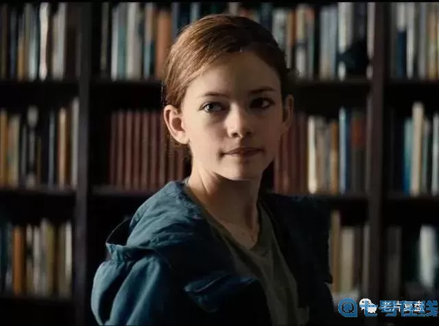 星际穿越男主角名字 星际穿越女主最后去哪里了？