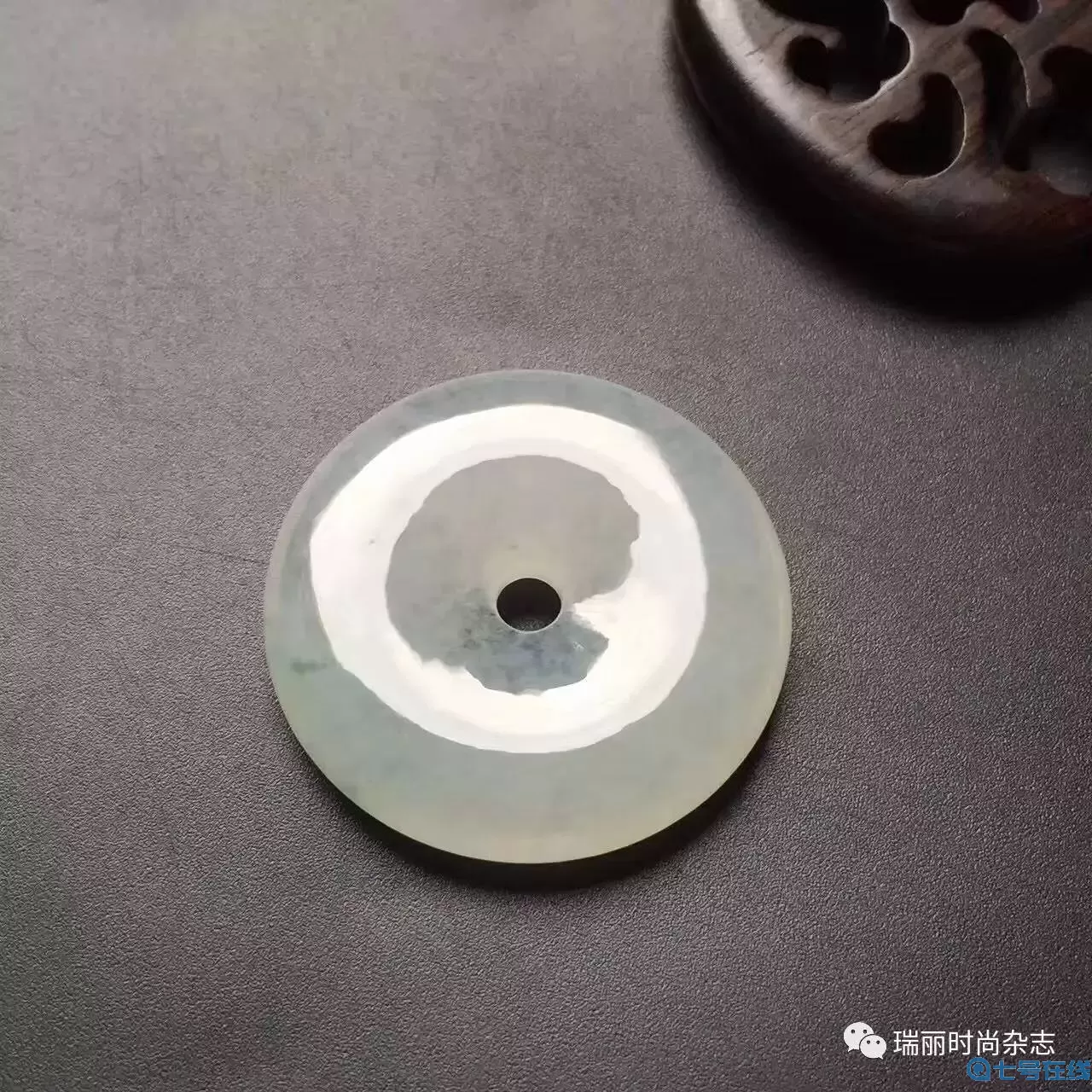 翡翠大师加龙作品价位 翡翠雕刻大师排名前十名