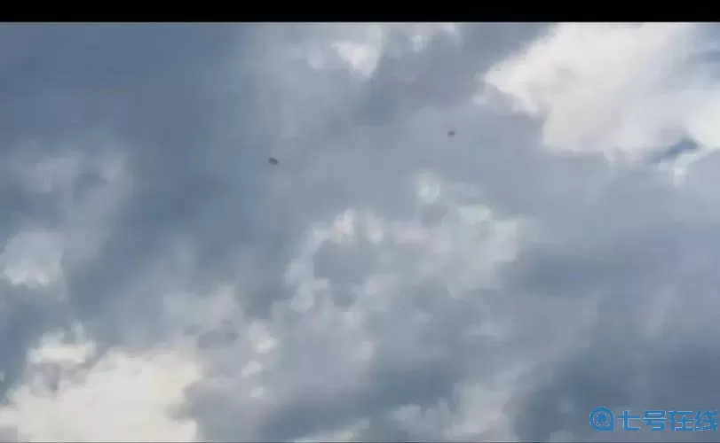 鸿图之下雪落冰垒 零度之下冰上面有个基地