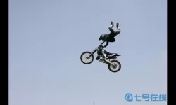 极限摩托车 3d极限摩托下载