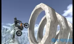 极限摩托VS超级越野 游戏名《极限摩托》