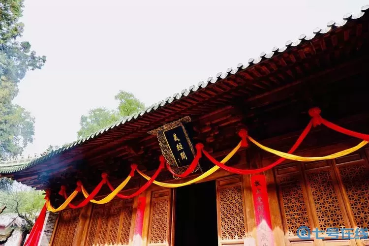 这就是江湖南宫世家藏经阁没东西 烟雨江湖藏经阁没偷到