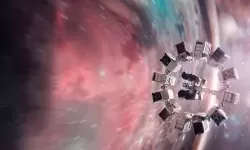 星际穿越翻译 星际穿越讲了个啥