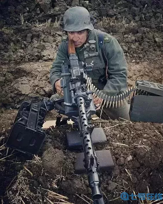 枪林弹雨mg42式机枪 德军mg42机枪射击视频