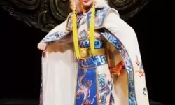 枪林弹雨隔不断京剧 京剧小英唱段枪林弹雨