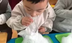 泡泡龙科学小实验图片 科学有趣的泡泡龙