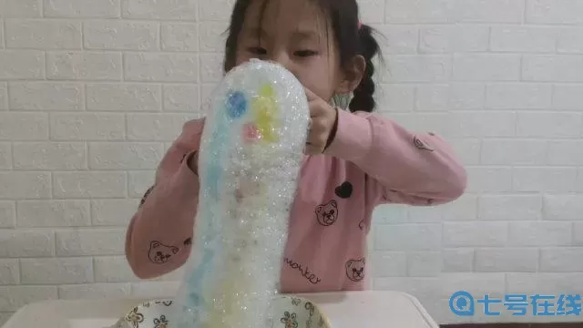 泡泡龙科学小实验目标 彩虹泡泡龙科学实验视频