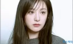 赵大宝和苏媚：两个平行世界的交集