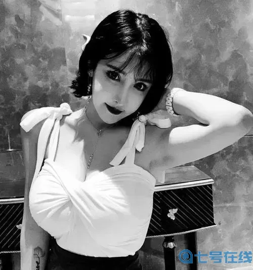 md0070沈娜娜苏清歌团圆火锅