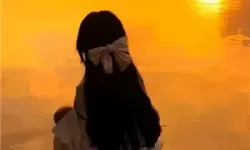 抬头看镜子里的接合处：连接过去与未来的桥梁