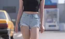 今夜无人入睡女人：孤独与思考的交织