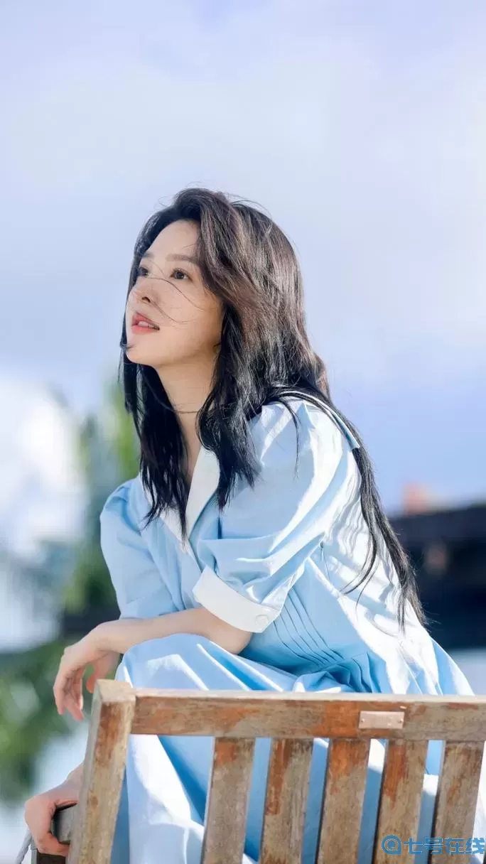 八重神子去内奖励旅小女孩