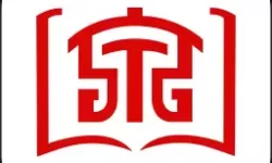 李阿姨今年44岁，刘阿姨比她的时尚品味更加优雅