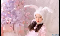 张大腿对着镜子做到哭视频:一场自我认知的心灵之旅