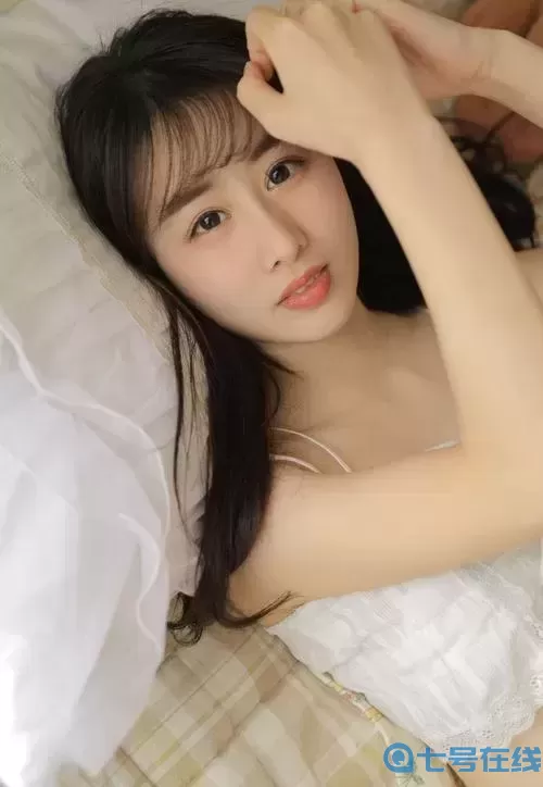 在线观看精产品自偷自偷