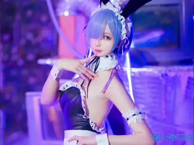 在线观看精产品自偷自偷