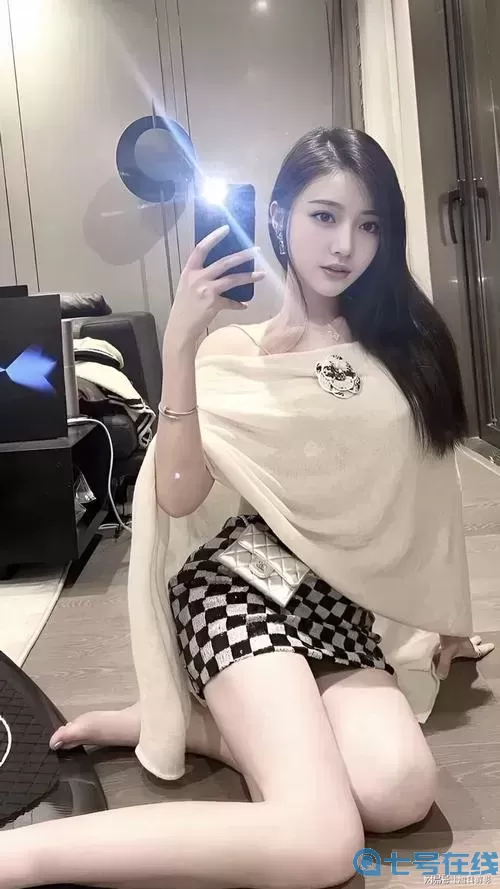 蜜桃国精产品二三三