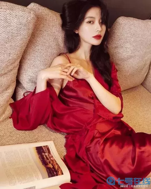 内裤女图片无遮挡